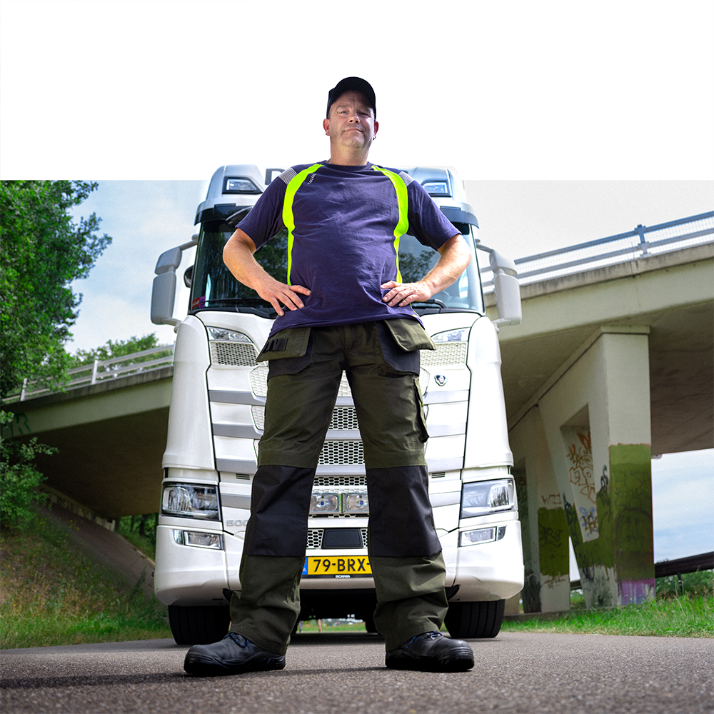 Vrachtwagen chauffeur - Vrachtwagenrijbewijs halen met baangarantie - Logistic Force